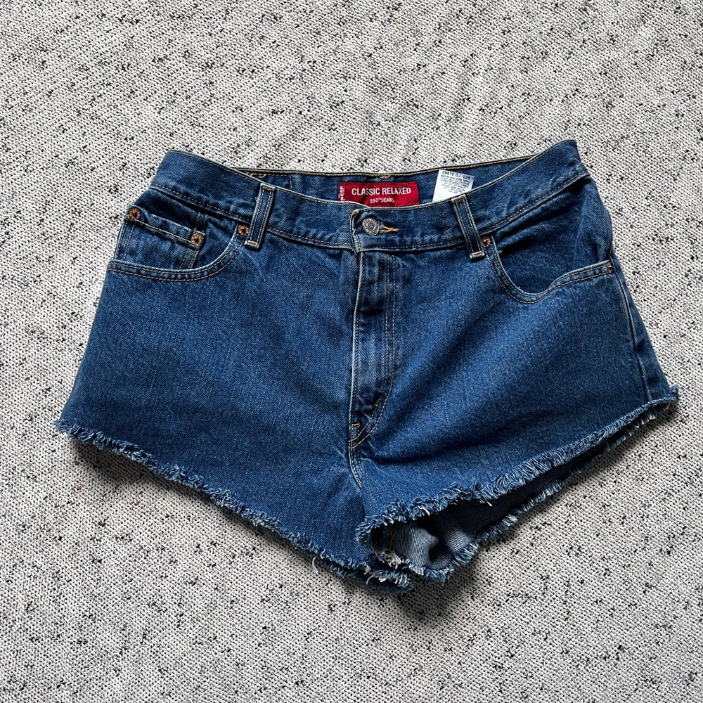 Levi’s 550 shorts
